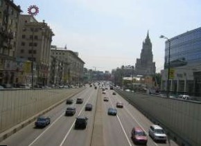 Ряд крупных дорожных объектов в Москве выставят на торги