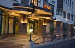 Власти Москвы должны наладить работу по взиманию налогов с отелей