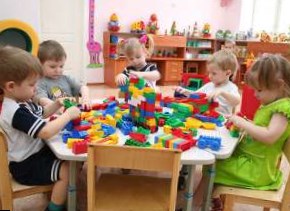 В Москве не успевают строить детские сады