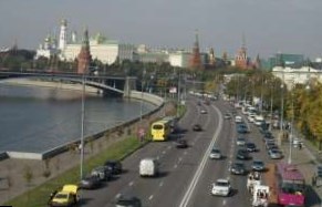 Москвичи считают выселение власти за МКАД оправданным