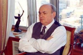 Владимир Ресин заработал в 2009 году почти 20 миллионов рублей