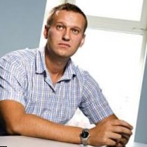 Навальный осенью расскажет россиянам, как меньше платить за ЖКХ 